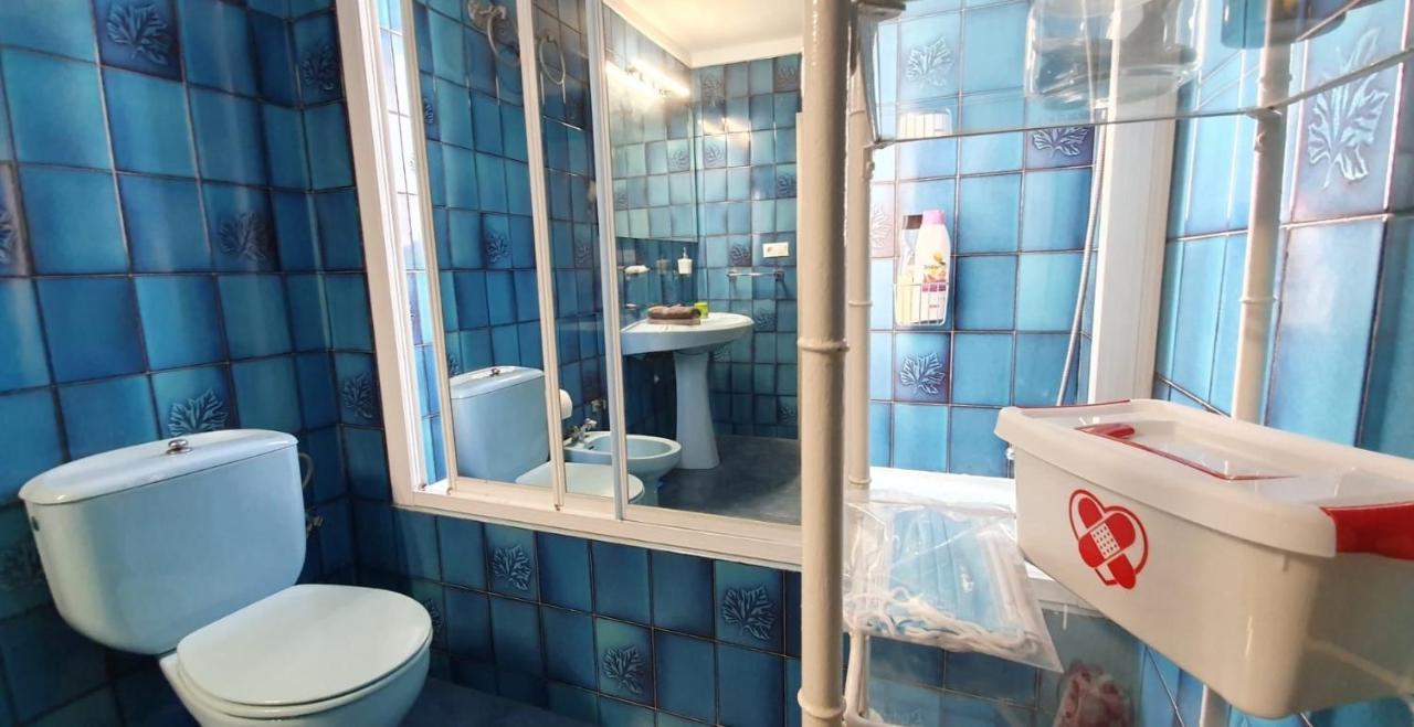 Encantadora vivienda en el paseo marítimo de Salou Exterior foto